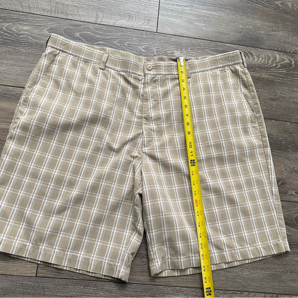 🌞 3 for $15 Men's Flat Front plaid/ beige 44 - Picture 3 of 5